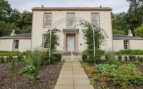 Keans Cottage Bute